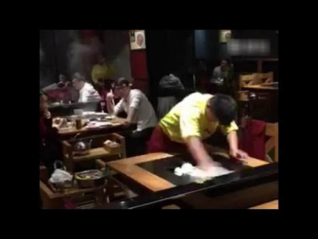 videó pincér takarítás kung-fu