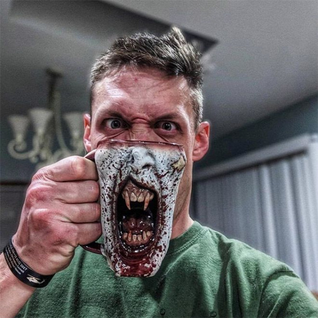 dizájn bögre kávés horror zombi