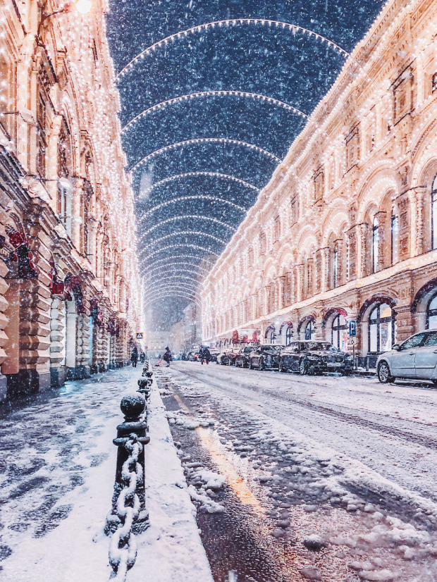 A világ érdekes hó hóesés  jég Moszkva Oroszország