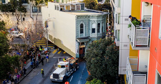 San Francisco épület ház költöztetés