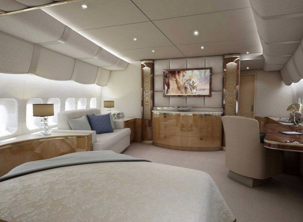 A világ érdekes Boeing 747-8 VIP business jet
