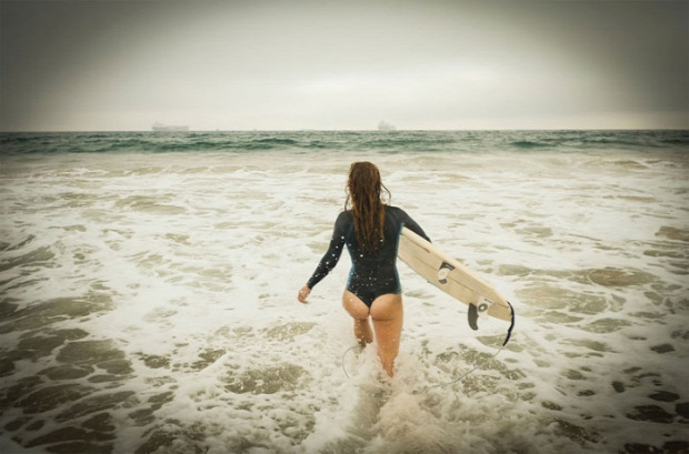 surf szörf ruha testfestés