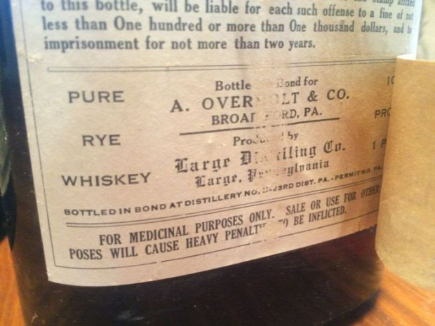 Vintázs Vintage Retró whiskey láda érintetlen