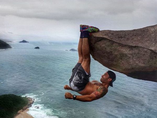 Brazília szikla mászás lógás trükk