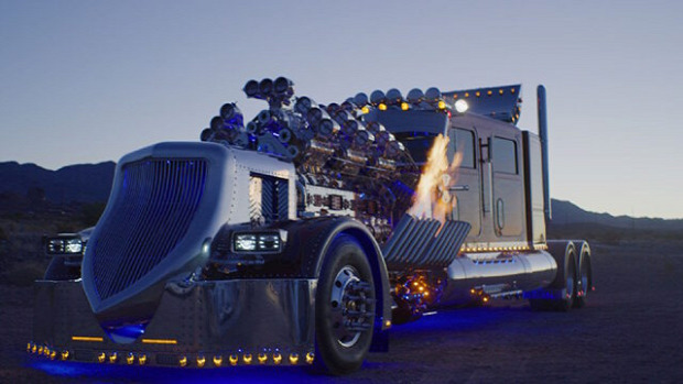 A világ érdekes kamion vontató szörnyeteg Thor 24