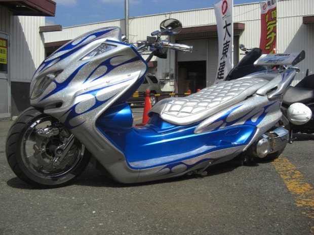 A világ édekes Japán robogó motor scooter dizájn divat