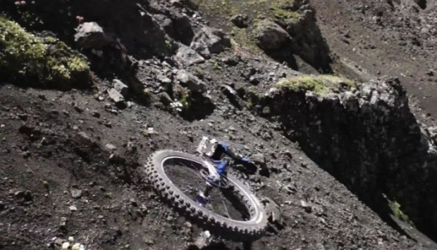A világ érdekes extrém sport egykerekű monocikli hegy downhill mountain