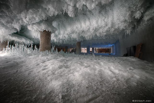 A világ érdekes raktár hűtőház jég olvasztás