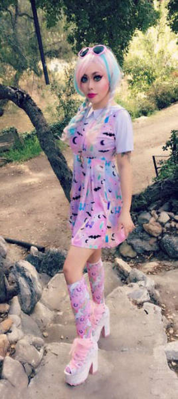 Isten állatkertje kalifornia lány gót Barbie