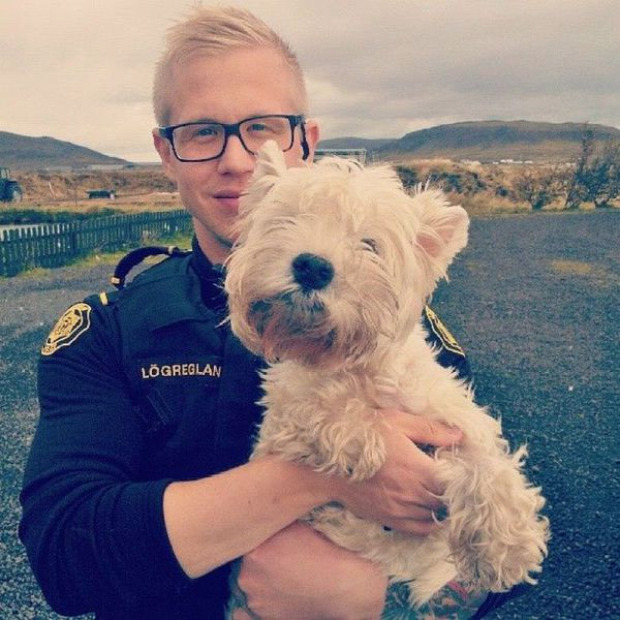 A világ érdekes Izland rendőr