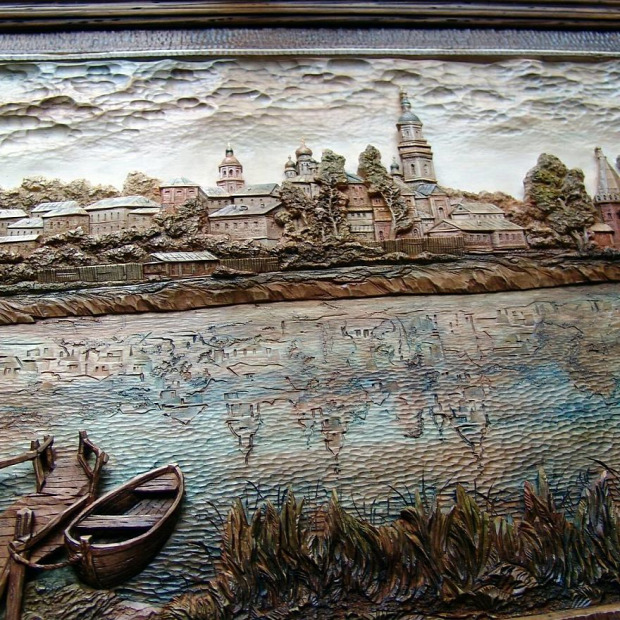 Jevgenyij Dubovik orosz fafaragó művész