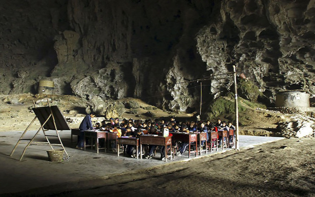 A világ érdekes Kína falu barlang