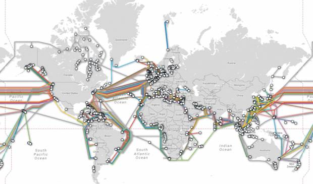 A világ érdekes háborúinternet információ kábel tengeralatti vízalatti