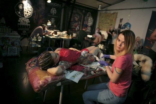 A világ érdekes tetkó tetoválás nemzetközi fesztivál Sanghaj