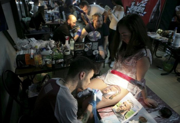 A világ érdekes tetkó tetoválás nemzetközi fesztivál Sanghaj