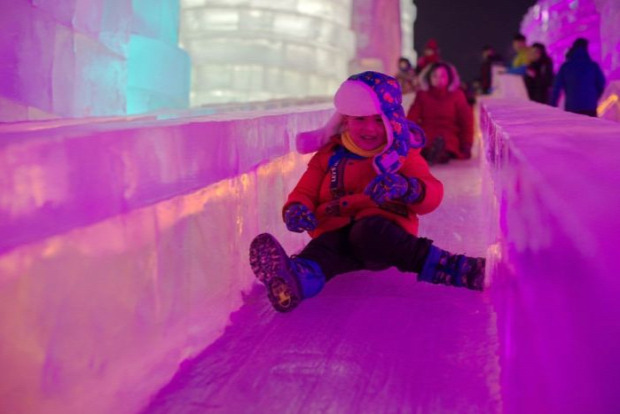 A világ érdekes Kína Habin fesztivál hó jég szobor