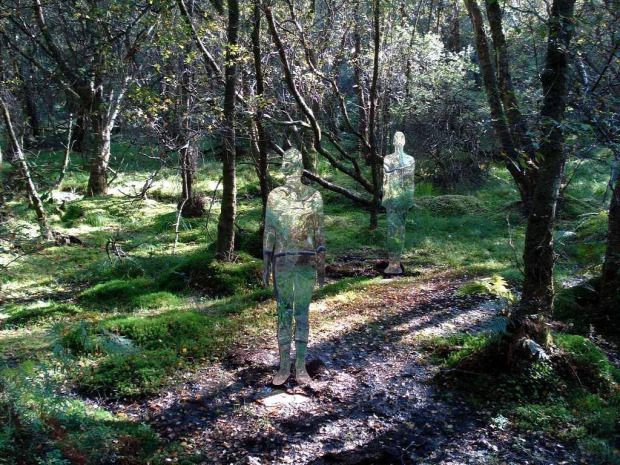 A világ érdekes szellem álcázó Predator Rub Mulholland skócia szobor tükör