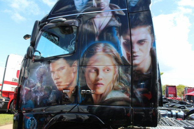 A világ érdekes kamion festés Airbrush