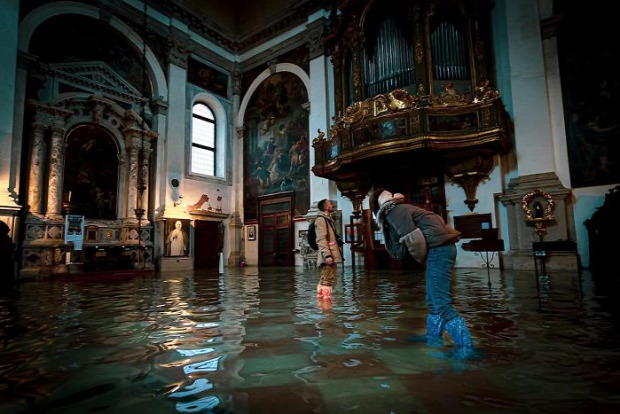 Velence  árvíz áradás felmelegedés klímaváltozás
