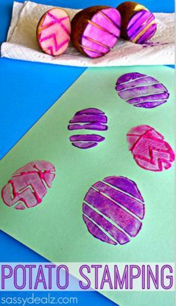 Easter Egg Potato Stamping Craft for Kids craft for kids |