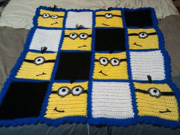 Minion inspired blankets  Not sure I could knit/crochet this, but I'm thinking a quilt would be easier!!