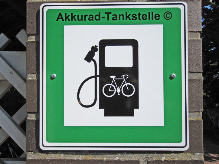 közlekedés elektromos kerékpár kerékpár városi életmód légszennyezés akkumulátor