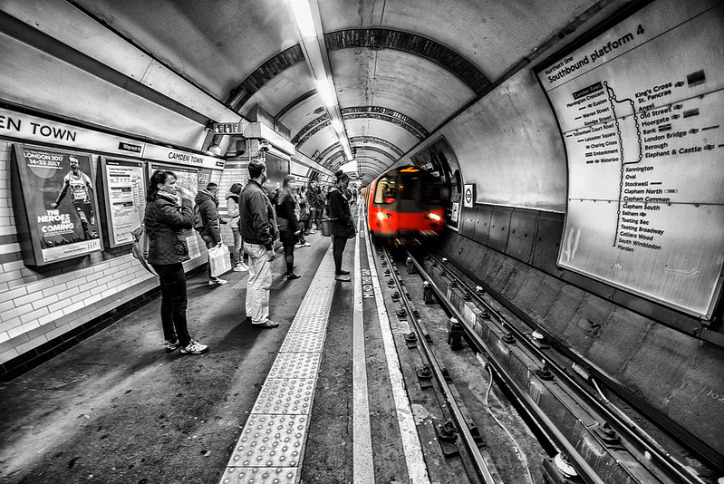 londoni metró légszennyezés PM2 5 szálló por közlekedés városi életmód környezetszennyezés levegőminőség