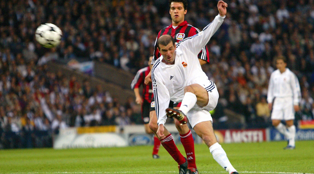 Zidane Raúl Párizs Glasgow Cardiff BL felvezető MekkoraKirályságMár:ŰrszondávalFoglalkozniÉlesben Nasty Csapategység Tisztelet igazi szurkoló építő jellegű kritika minőségi olvasótábor