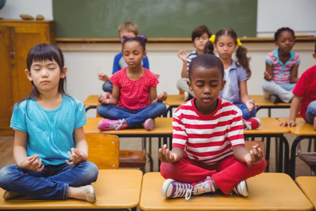 jóga hatásai jóga oktatás meditáció