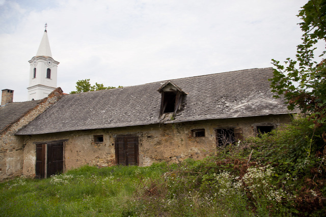 Balatoncsicsó balatoncsicsói plébánia Nivegy-völgy közösségi felújítás felújítás