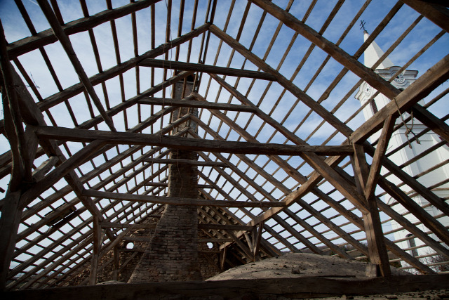 Balatoncsicsó balatoncsicsói plébánia építkezés felújítás műemlék Reveal projekt