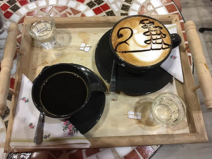 belföld Budapest forrócsoki IX. kerület lungo kávé kávézó Mester utca A-tól Z-ig perui brazil latte art sütemény wifi állatbarát