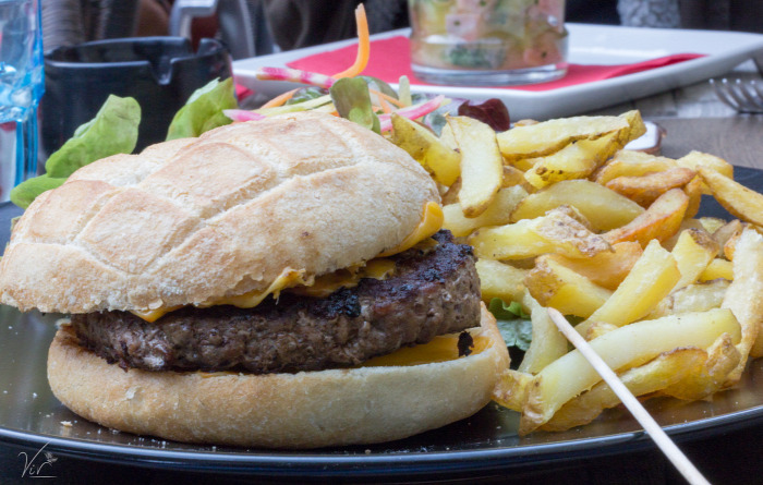 külföld Bordeaux francia konyha halhamburger menü van tájjellegű étterem
