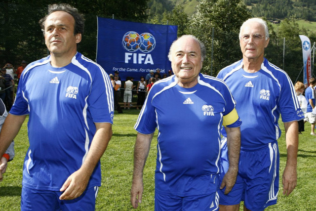 FIFA UEFA Blatter Platini Beckenbauer korrupció foci EB 2016 Franciaország