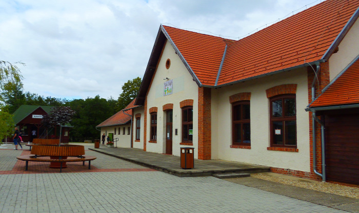 Magyarország Győr-Moson-Sopron megye Nagycenk vonat kisvasút vasút