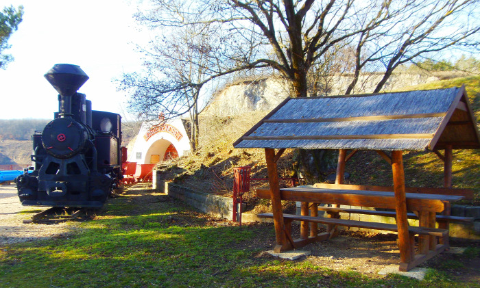 Magyarország Fejér megye Gánt múzeum bauxit tanösvény