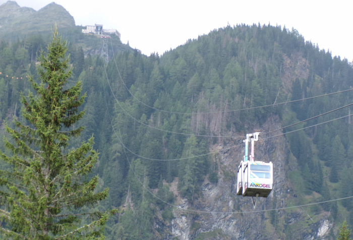 Ausztria Karintia Mölltal Ankogel felvonó nagy-kabinos felvonó Mallnitz