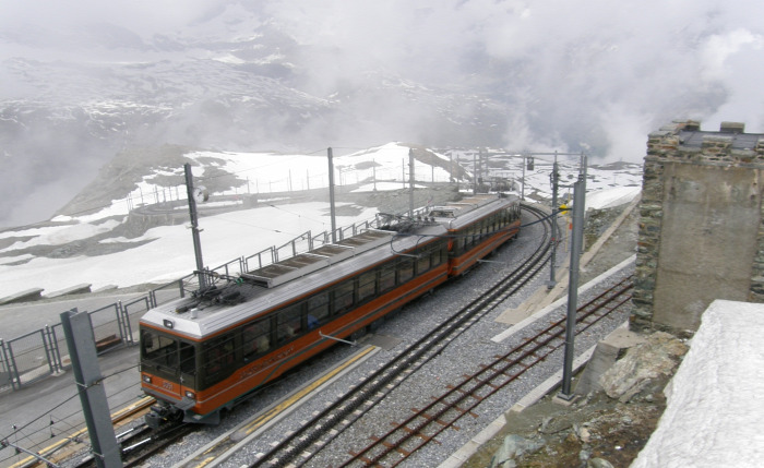Svájc fogaskerekű vasút vasút Zermatt Gornergrat Gornergratbahn