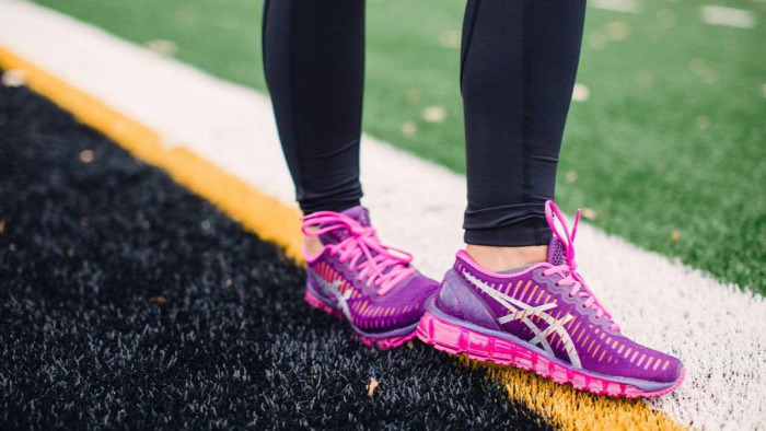 futás mindennapi egészség láb cipő lábbeli sport