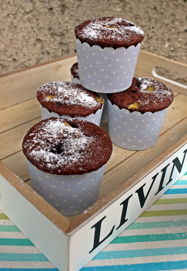 csokoládé csoki gyors muffinok édességek liszt cukor banán joghurt olaj szódabikarbóna sütőpor