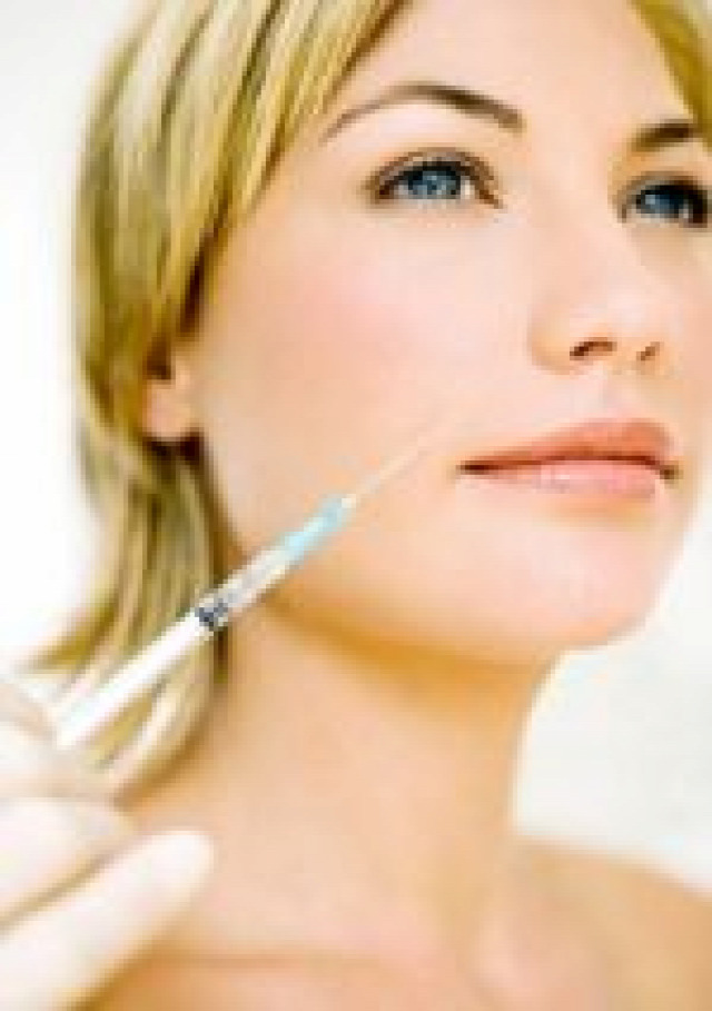 ránc ráncfeltöltés ránctalanítás Botox esztétikai kezelés plasztikai sebész plasztikai műtét plasztikai beavatkozás