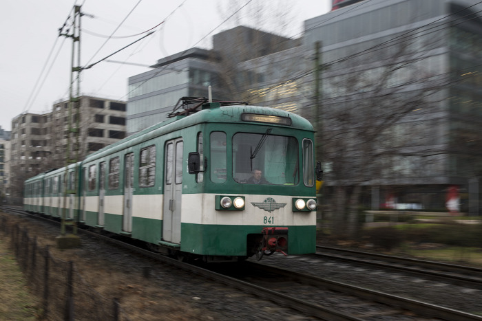 HÉV MÁV MÁV-HÉV Budapest EU beszerzés Stadler gyorsvasút vasút