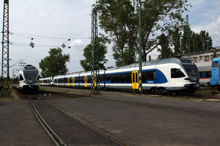 vasút MÁV MÁV-Start dizájn Csehország Desiro Flirt Stadler Traxx Uzsgyi