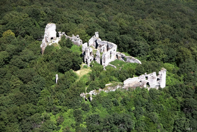 vártúra vár rom várrom Tarna Vinna Vinné Trnava hrad