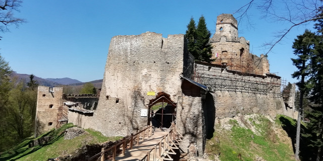 vártúra Zboró Makovica vár várrom