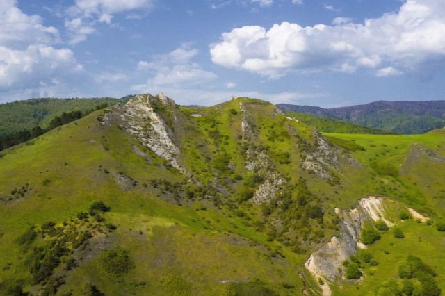 Tarkő Kamenica