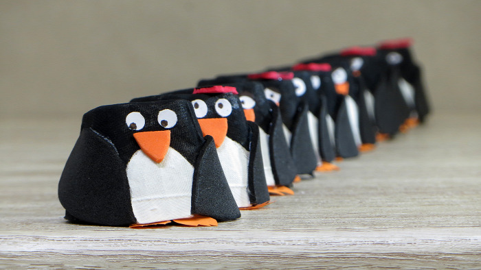 nehéz gyerekekkel tél pingvin tojástartó kreatív újrahasznosítás recycle festés együtt DIY játék olcsó