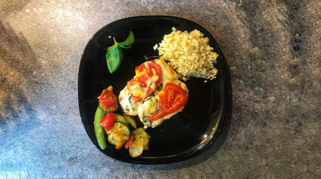 Kulonleges Dietas Fogas Mozzarellas Pestos Csirkemell Juice