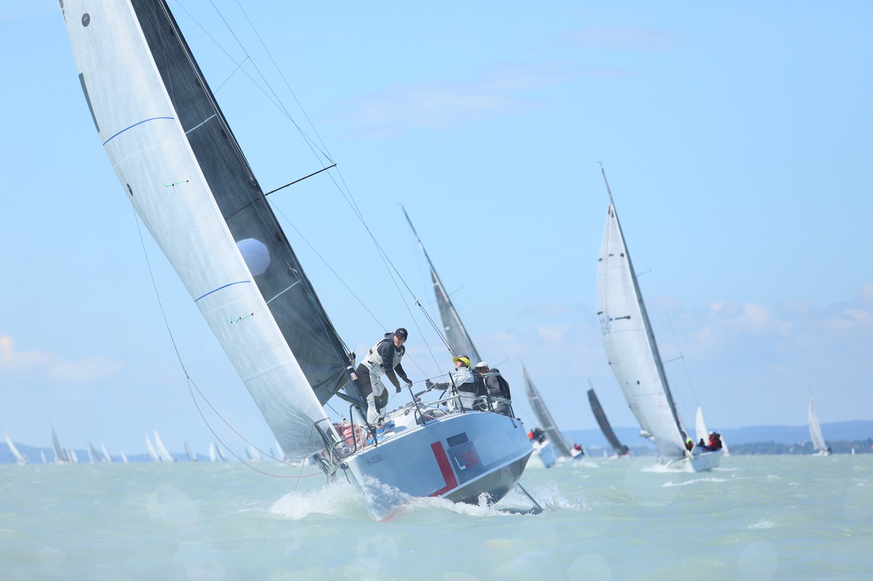 Fehér Szalag Generalcom Nagydíj  25. Ozsák Szabolcs Emlékverseny  Classic Round  MVSZU