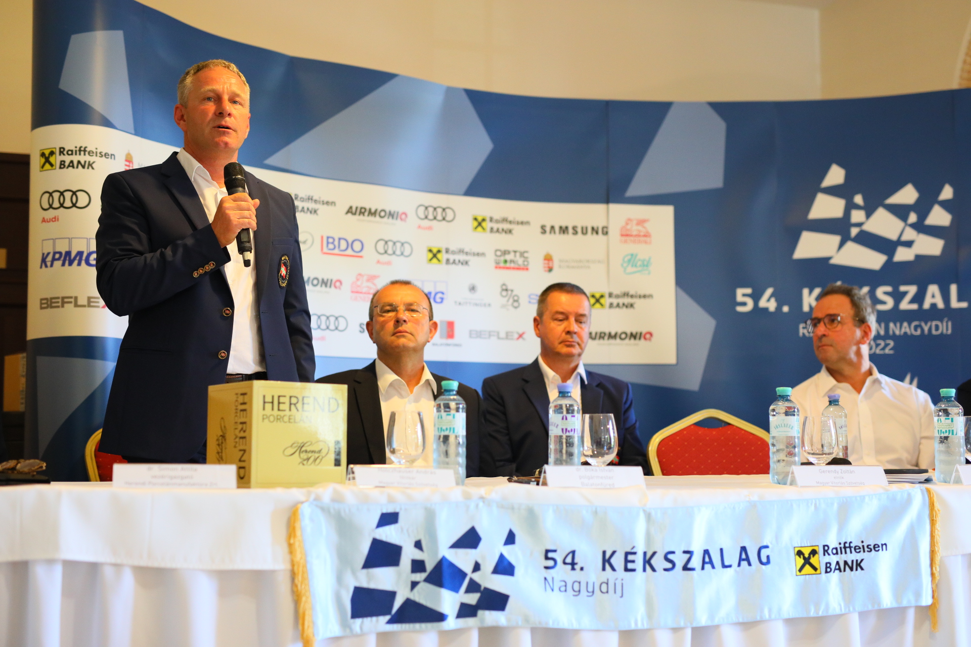 54. Kékszalag Raiffeisen Nagydíj